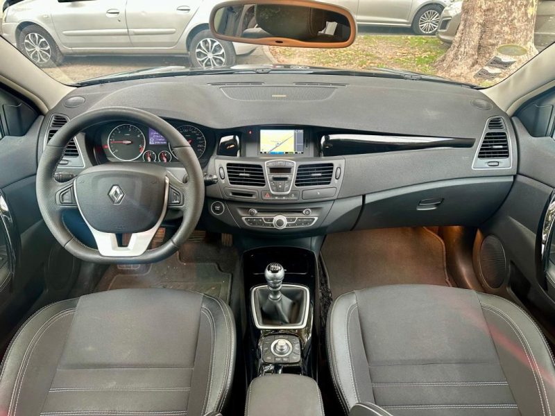 RENAULT LAGUNA III 2.0 DCI 130 BOSE EDITION **1ÈRE MAIN** 