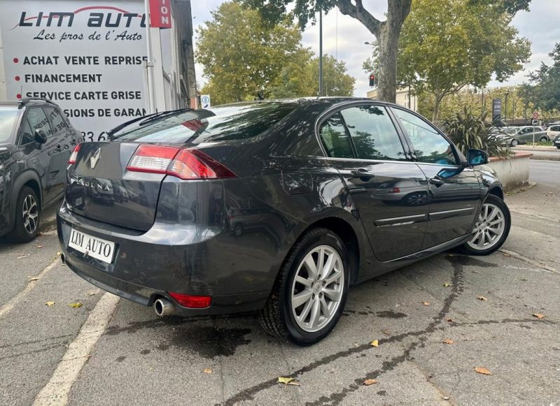 RENAULT LAGUNA III 2.0 DCI 130 BOSE EDITION **1ÈRE MAIN** 