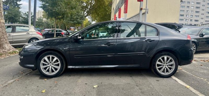 RENAULT LAGUNA III 2.0 DCI 130 BOSE EDITION **1ÈRE MAIN** 