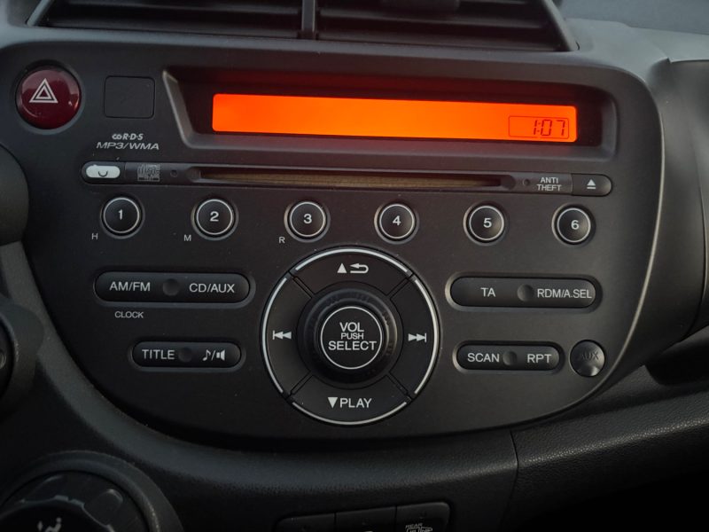 HONDA JAZZ III (GE_, GG_, GP_, ZA_) 1.4 (100CH) 2013