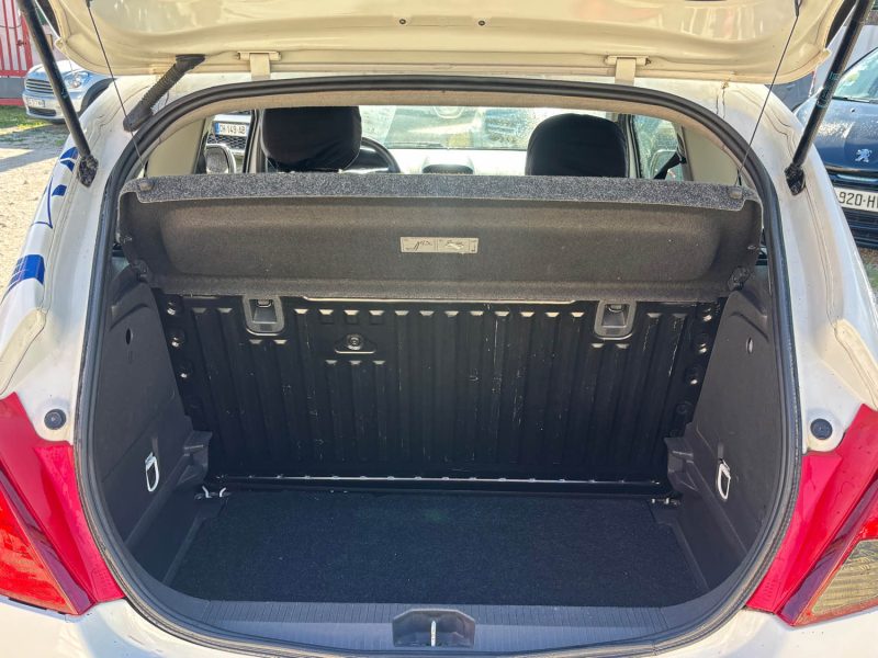 OPEL CORSA 1.0 TWINPORT 65 ESSENTIA 2009