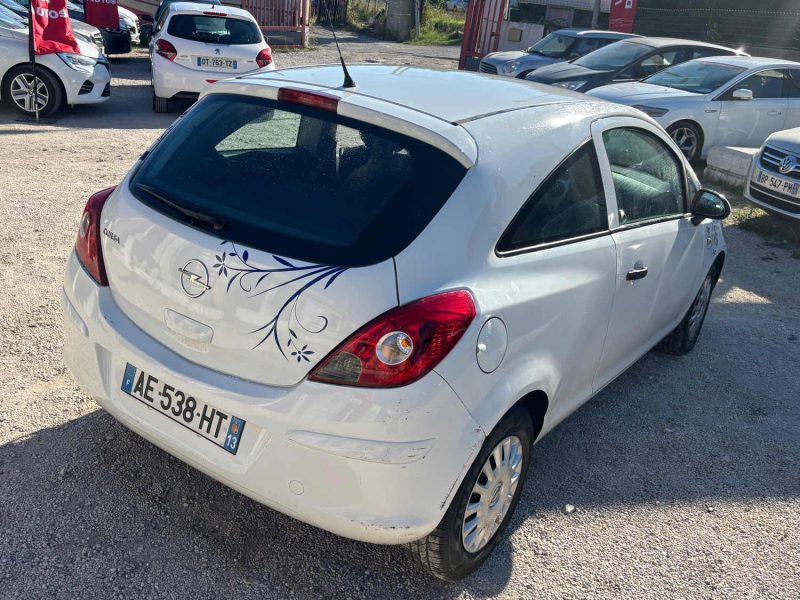 OPEL CORSA 1.0 TWINPORT 65 ESSENTIA 2009