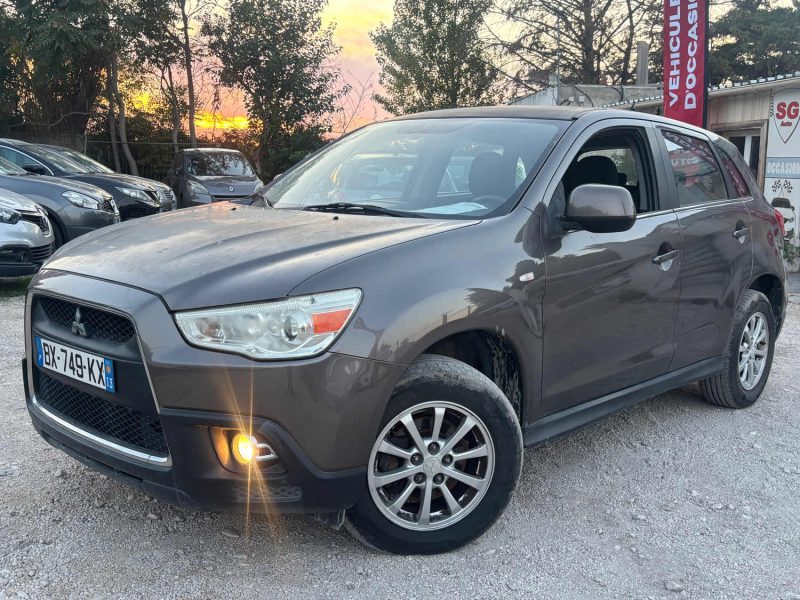 MITSUBISHI ASX  2011