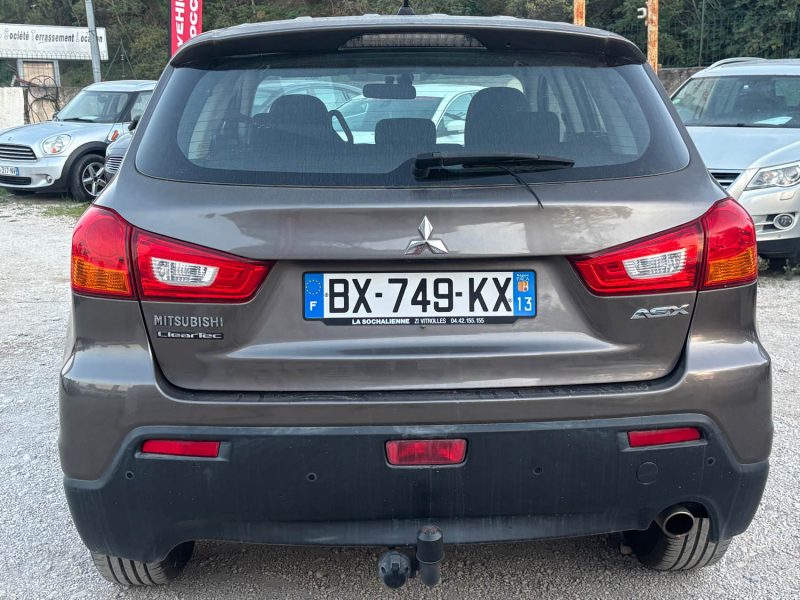 MITSUBISHI ASX  2011