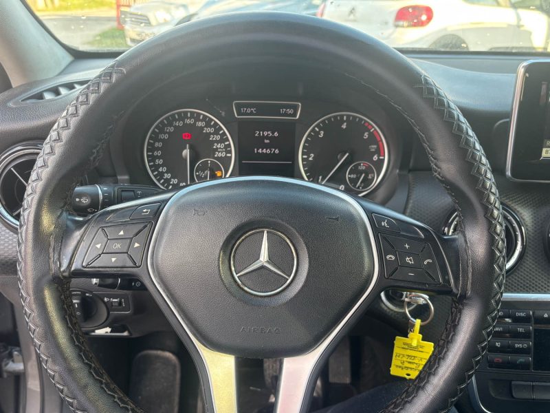 MERCEDES CLASSE A 180 1.5 CDI - 8V TURBO 2013