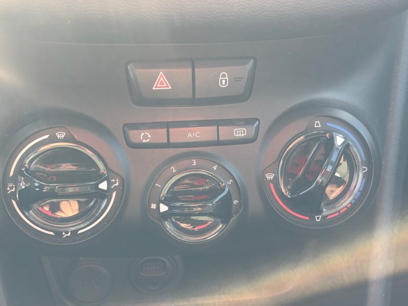 PEUGEOT 208 1.6 BLUEHDI 75CH ACCESS 5P 2015