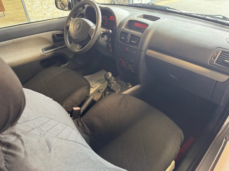 RENAULT CLIO  1.2 CAMPUS 2006 (75 750 KMS) GARANTIE 