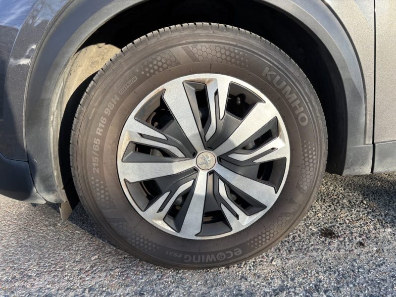 PEUGEOT 2008 1.2 PURETECH 100CH ALLURE 