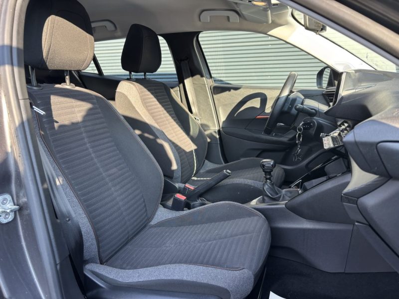 PEUGEOT 2008 1.2 PURETECH 100CH ALLURE 