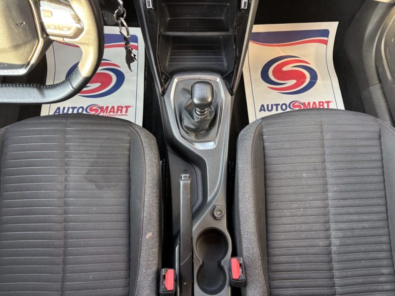 PEUGEOT 2008 1.2 PURETECH 100CH ALLURE 