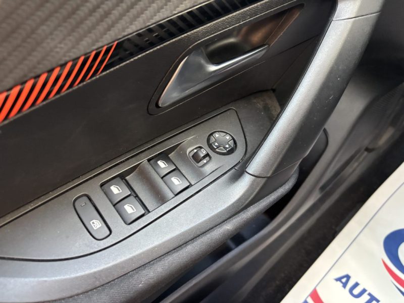 PEUGEOT 2008 1.2 PURETECH 100CH ALLURE 