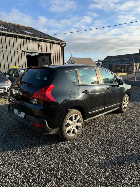 PEUGEOT 3008 1.6 HDI 110 CONFORT PACK