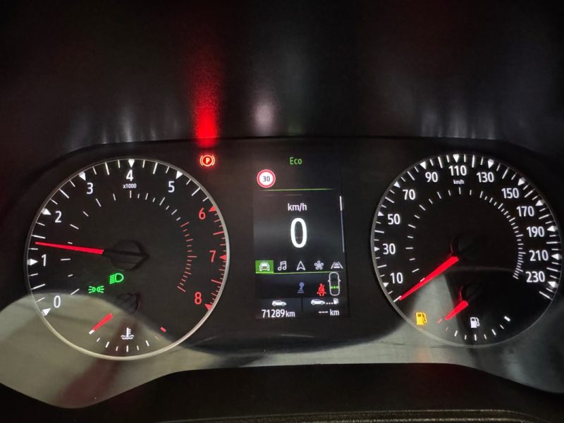 RENAULT CLIO 1.0 TCE 100CH INTENS Société - 72 000 KMS 