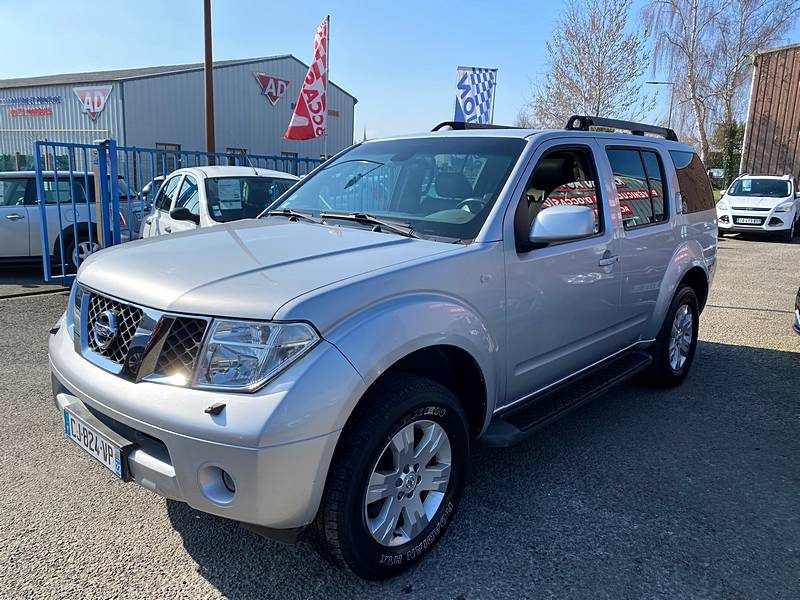 NISSAN PATHFINDER III 2005