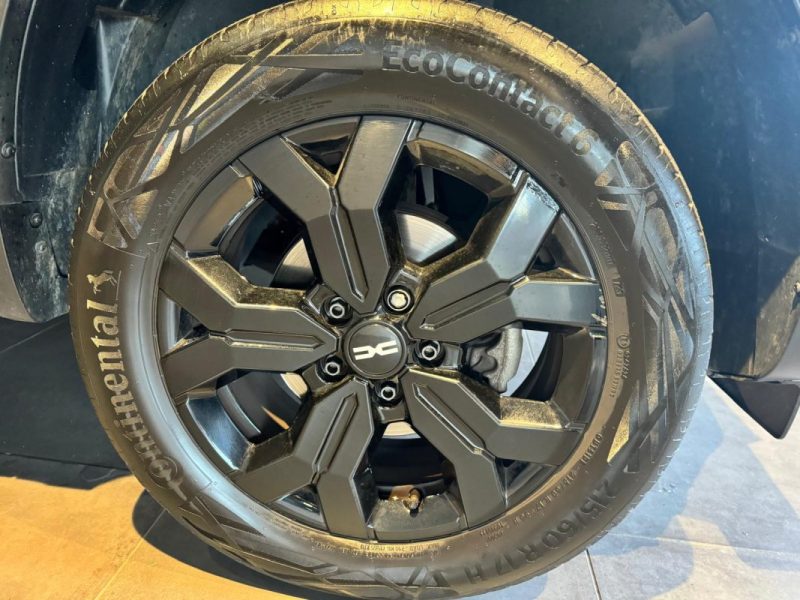 DACIA DUSTER 1.3 TCE 150 EDC MAT EDITION 4X2 / ATTELAGE / CAMERA MULTVIEW / DETECTEUR D\'ANGLES MORTS  2023