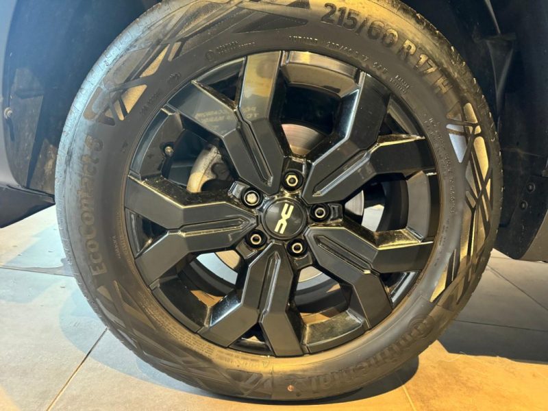 DACIA DUSTER 1.3 TCE 150 EDC MAT EDITION 4X2 / ATTELAGE / CAMERA MULTVIEW / DETECTEUR D\'ANGLES MORTS  2023