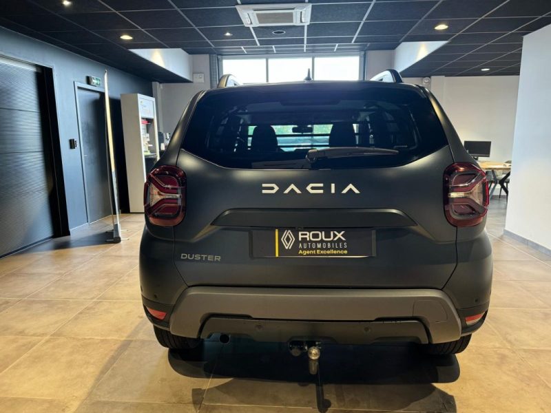 DACIA DUSTER 1.3 TCE 150 EDC MAT EDITION 4X2 / ATTELAGE / CAMERA MULTVIEW / DETECTEUR D\'ANGLES MORTS  2023