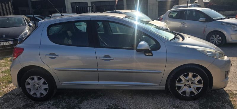 PEUGEOT 207 1.4 VTI 95CH ACTIVE 95 cv– 128 000 km, 2011- Garantie 3Mois