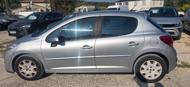 PEUGEOT 207 1.4 VTI 95CH ACTIVE 95 cv– 128 000 km, 2011- Garantie 3Mois