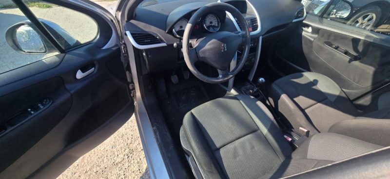 PEUGEOT 207 1.4 VTI 95CH ACTIVE 95 cv– 128 000 km, 2011- Garantie 3Mois