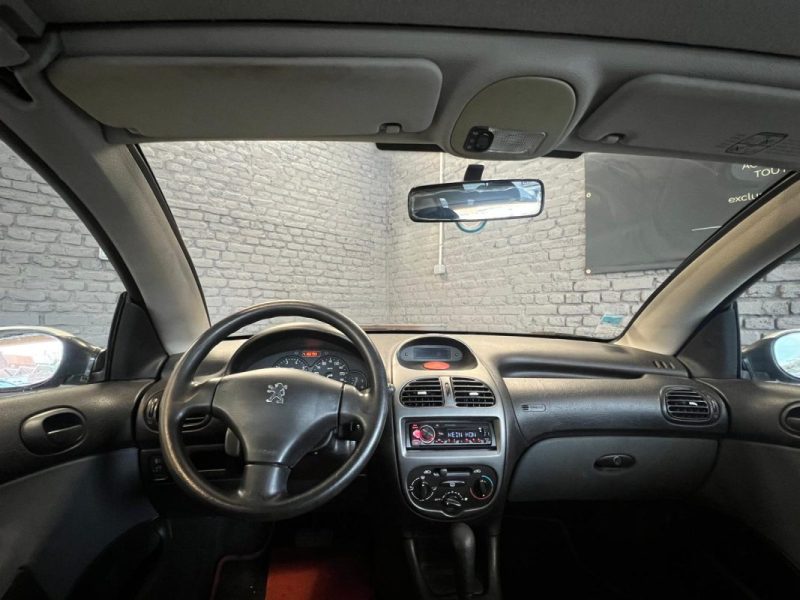 PEUGEOT 206 CC 1.6I 16V BOITE AUTO GARANTIE 6 MOIS 2003