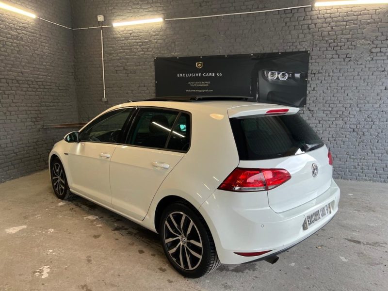 VOLKSWAGEN GOLF 1.2 TSI 105CH BLUEMOTION TECHNOLOGY TRENDLINE  2014