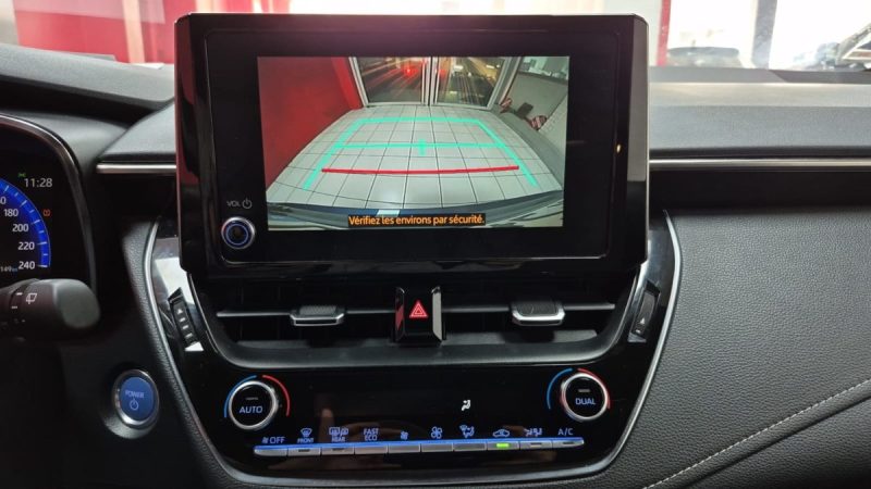 TOYOTA COROLLA TOURING SPORTS 184CV DYNAMIC BUSINESS/1 ERE MAIN/TVA RECUP 2022