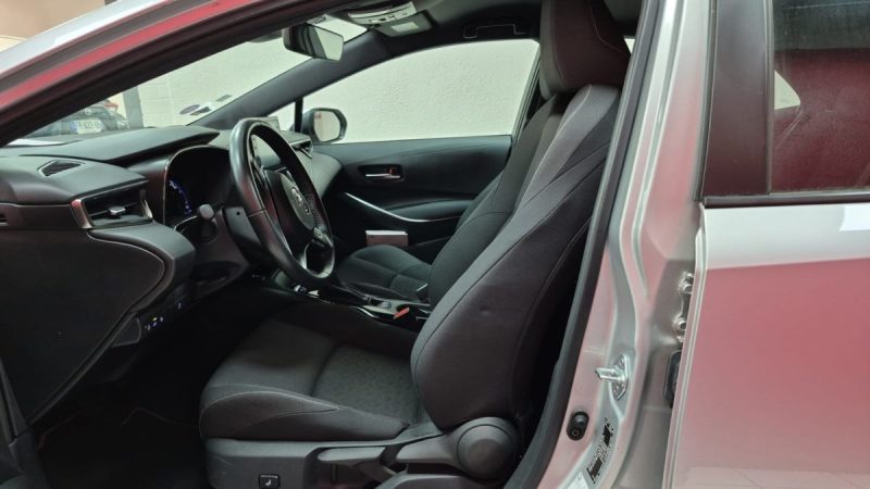 TOYOTA COROLLA BERLINE 122CV DYNAMIC BUSINESS/1 ERE MAIN/TVA RECUP 2021