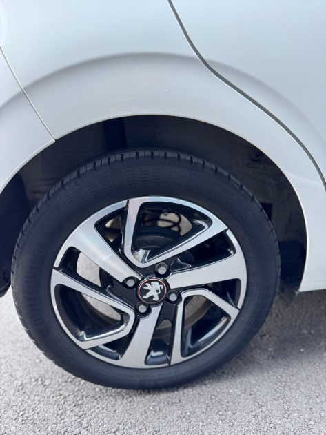 PEUGEOT 108 1.2 ROLLAND GARROS CABRIOLET 2017