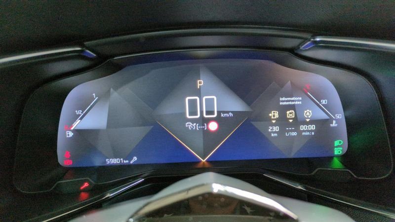 DS DS 7 Crossback Ds7 Bluehdi 130 eat8 rivoli + sieges chauffants, massants, ventiles