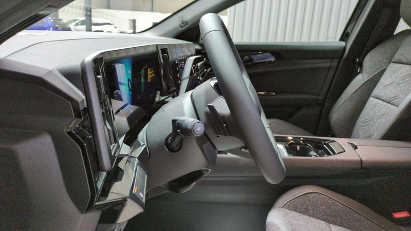 Renault Austral nouveau Full hybrid e-tech 200 ch evolution + roue de secours