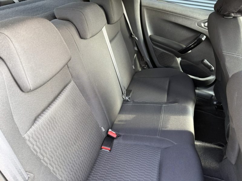 PEUGEOT 208 1.2 VTI PURETECH 82CV STYLE / DISTRIB OK