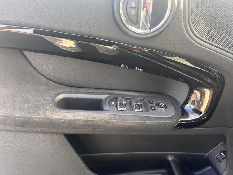 MINI COUNTRYMAN LONGSTONE