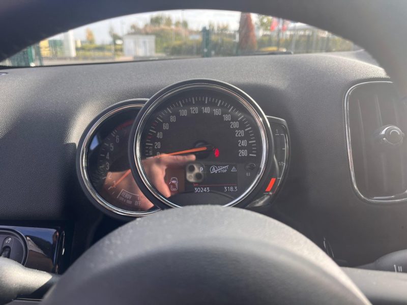 MINI COUNTRYMAN LONGSTONE