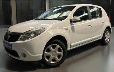 DACIA SANDERO  2012