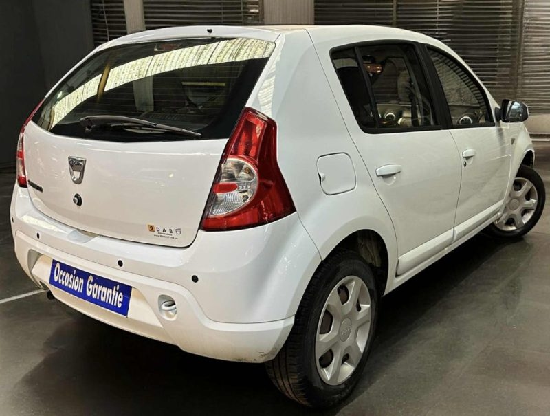 DACIA SANDERO  2012
