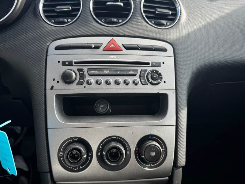 PEUGEOT 308 1.4 VTI CONFORT 