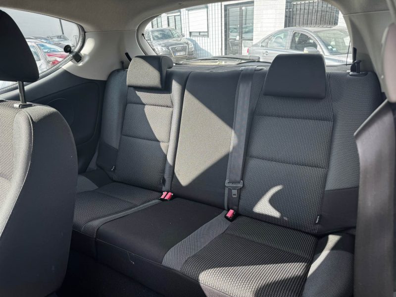 PEUGEOT 207 1.4E 75CH