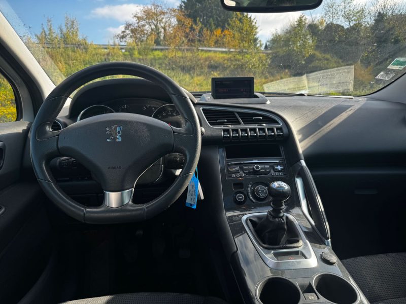 PEUGEOT 3008 1.6 HDI 16V 110 FELINE 