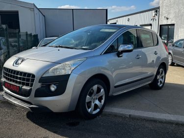 PEUGEOT 3008 1.6 HDI 16V 110 FELINE 