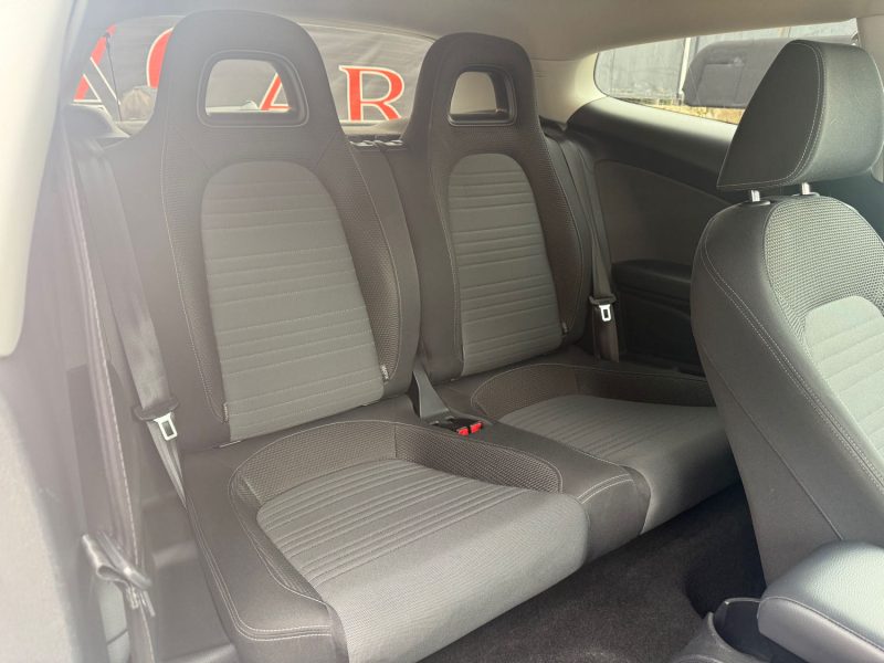 VOLKSWAGEN SCIROCCO III 1.4 TSI 160CV SPORT LINE DSG 2012