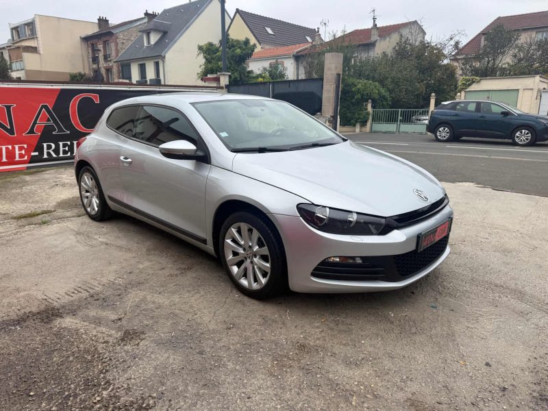 VOLKSWAGEN SCIROCCO III 1.4 TSI 160CV SPORT LINE DSG 2012