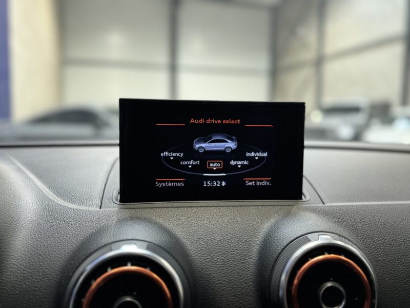 AUDI A3 BERLINE 1.8 TFSI 180 CH S-TRONIC 6 QUATTRO S LINE / SUIVI COMPLET / T.O