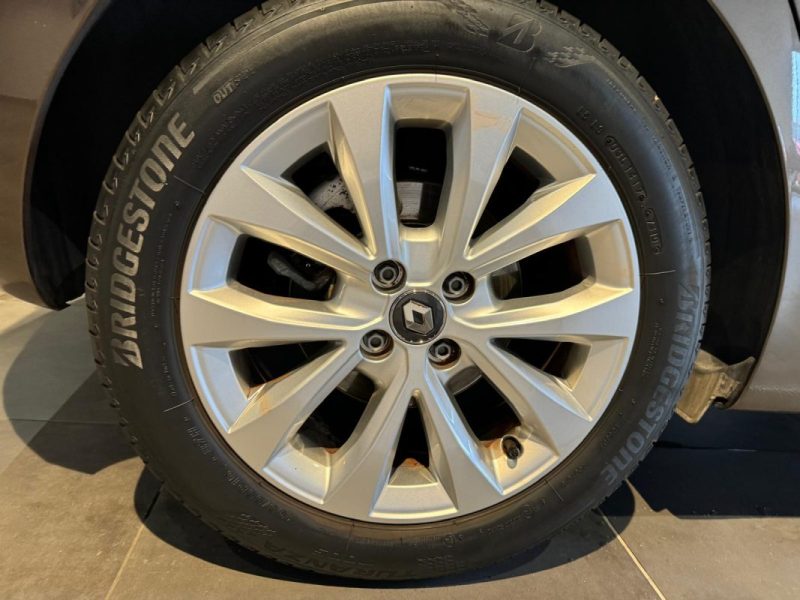 RENAULT CLIO 1.3 TCE 130 INTENS EDC / CAMERA / ECRAN 9.3P / 1ERE MAIN  2019