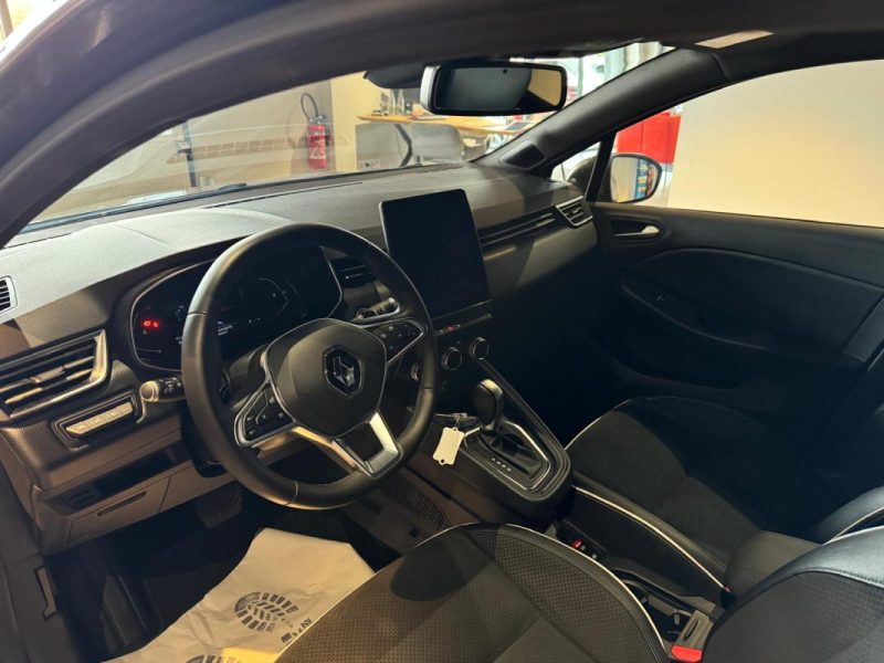RENAULT CLIO 1.3 TCE 130 INTENS EDC / CAMERA / ECRAN 9.3P / 1ERE MAIN  2019