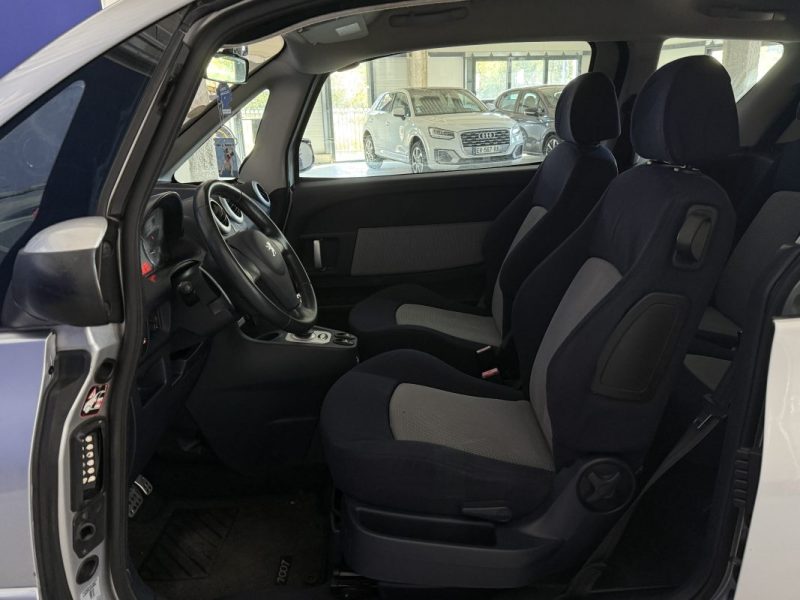 PEUGEOT 1007 1.4I BVA SPORTY PACK