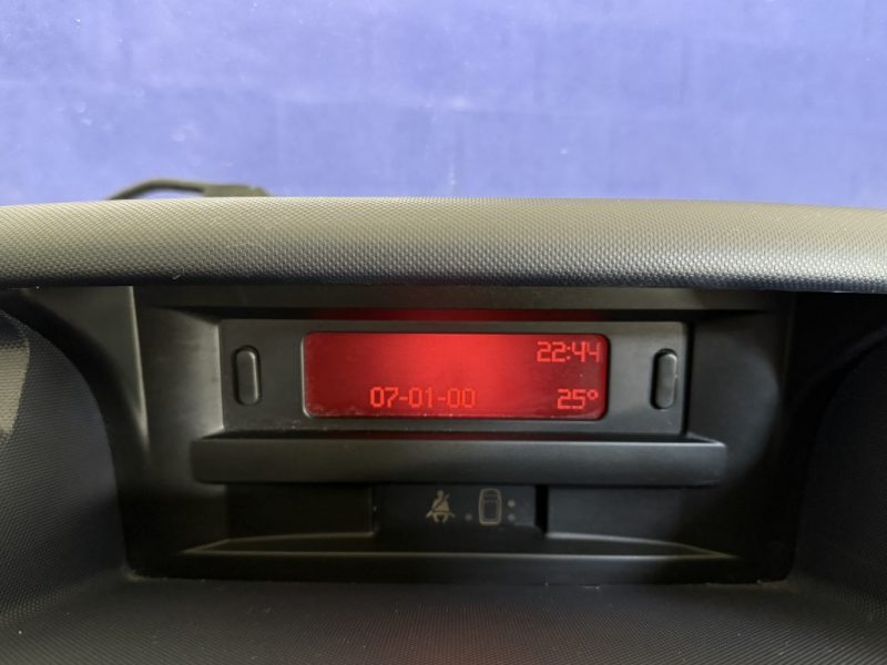 PEUGEOT 1007 1.4I BVA SPORTY PACK