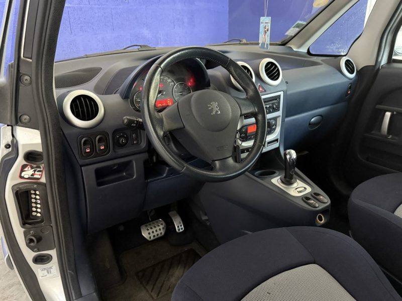 PEUGEOT 1007 1.4I BVA SPORTY PACK