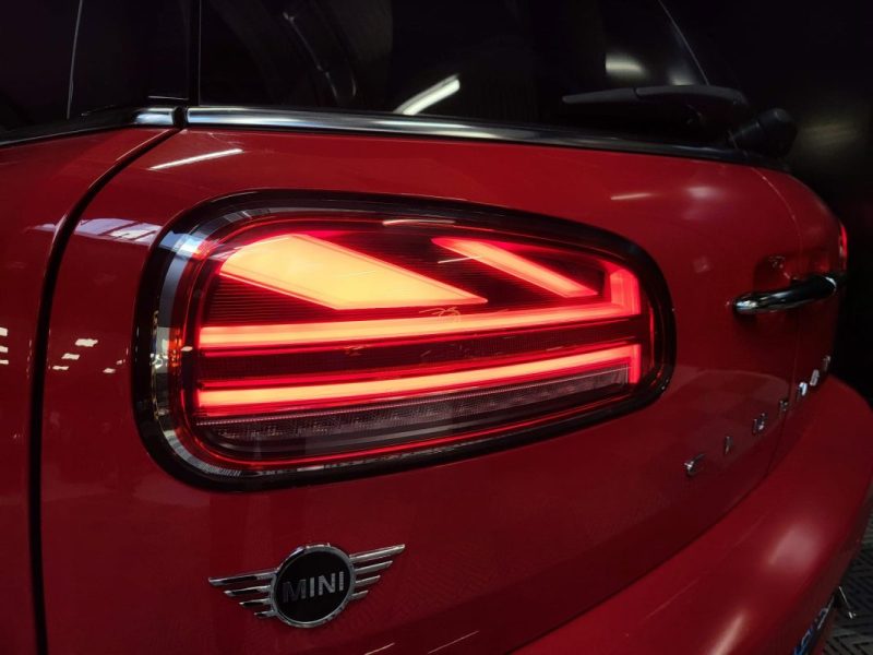 MINI CLUBMAN 136cv Bva7 TOIT OUVRANT / CAMERA DE RECUL / ATTELAGE / CARPLAY