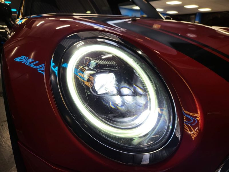 MINI CLUBMAN 136CH BVA7 TOIT OUVRANT / CAMERA DE RECUL / ATTELAGE/ APPLE CARPLAY